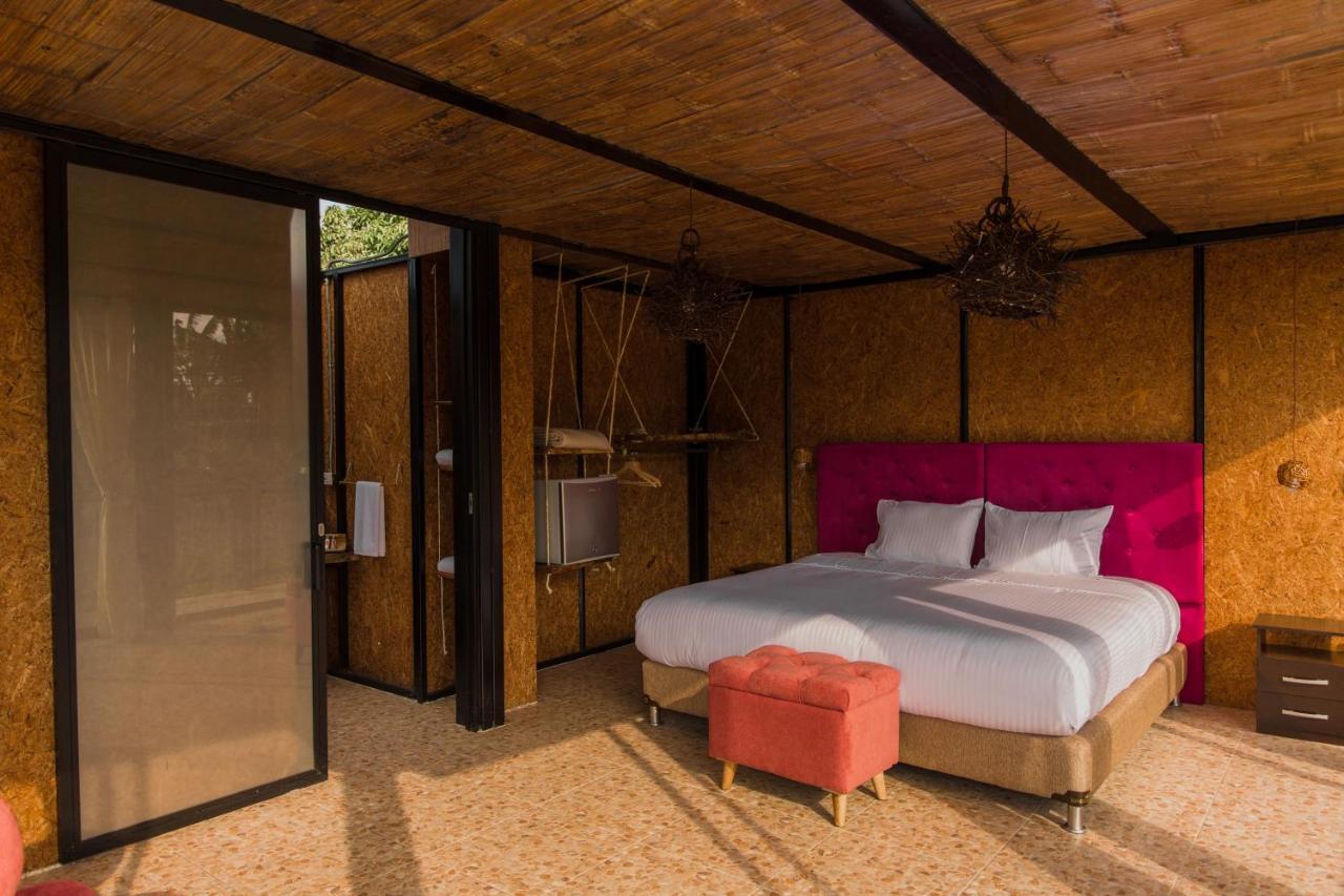 Hotel Resort Del Cafe San Peregrino Exterior photo